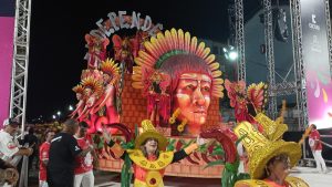 Mocidade Independência apimenta a passarela Dráusio da Cruz