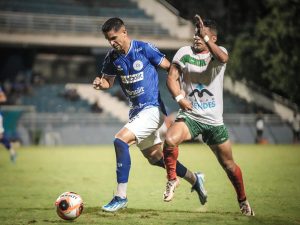 Portuguesa Santista vence o São Bento e se afasta do rebaixamento