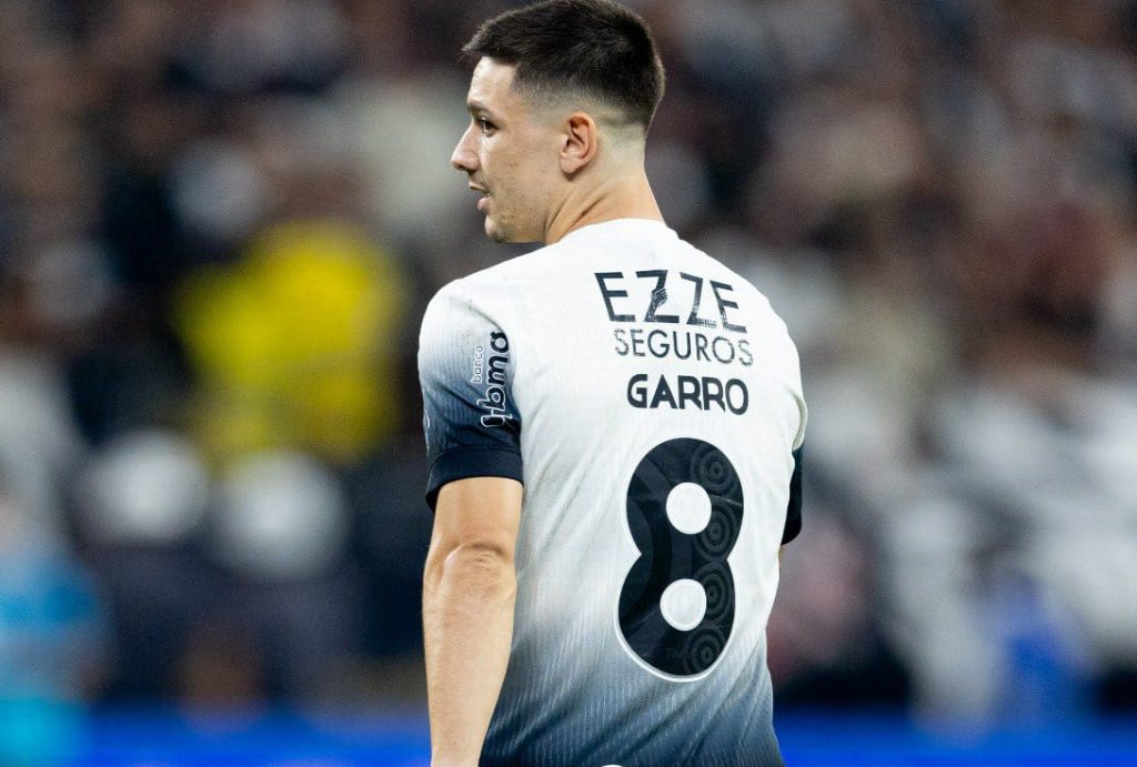 Garro admite insatisfação em ‘perder’ camisa 10 no Corinthians: ‘Não me agradou’