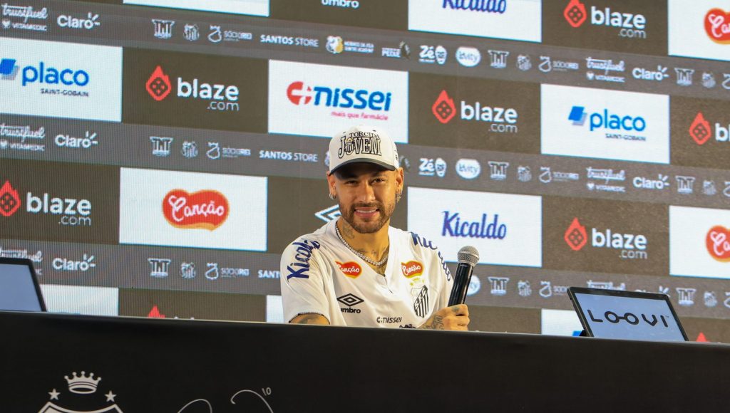 Neymar fala que “trinta minutinhos” ele garantia no clássico Santos e São Paulo