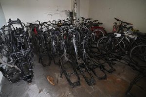 Operação localiza mais de 150 peças de motos roubadas e furtadas em desmanches ilegais