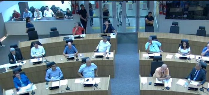 Projeto sobre sexualidade acende debate na Câmara de Santos