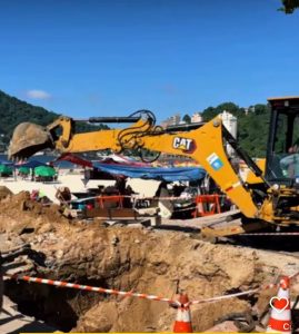 Sabesp inicia reparos em cratera aberta no Gonzaguinha
