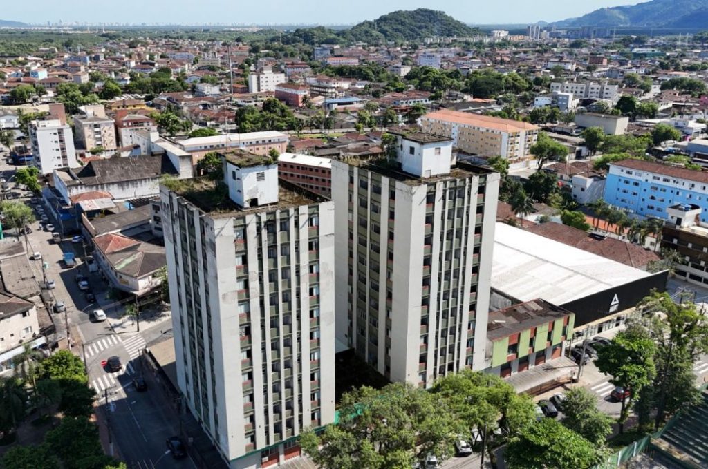 Cubatão encerra chamada para moradia popular em retrofit