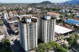 Cubatão encerra chamada para moradia popular em retrofit