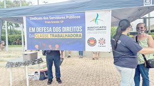 Sem negociação, servidores de Praia Grande paralisam atividades