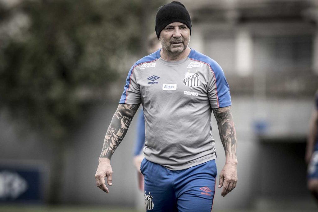 Processo milionário não impede possível retorno de Sampaoli ao Santos