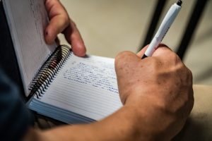Bertioga oferece mais de 140 vagas gratuitas em cursos