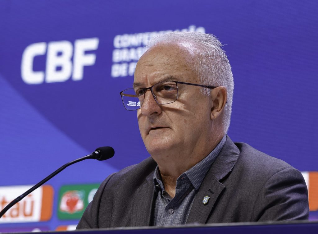 Corinthians acerta contratação do técnico Dorival Júnior após negociação arrastada