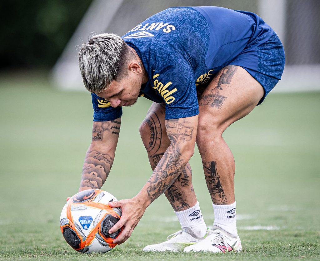 Soteldo volta aos treinos e reforça o Santos diante do Bahia; Neymar faz fortalecimento
