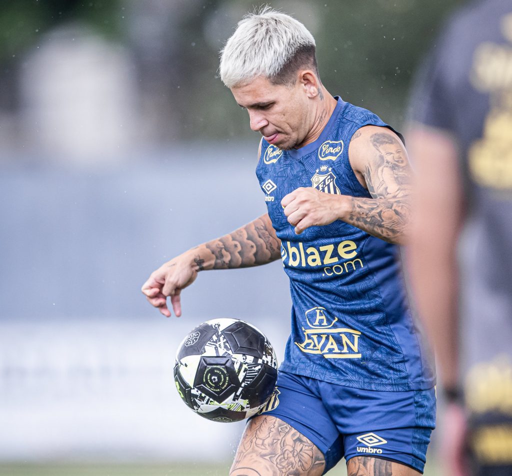 Soteldo não quer ficar no Santos e está próximo de acertar com o Fluminense