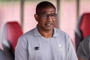 César Sampaio comemora semana cheia para preparar time santista