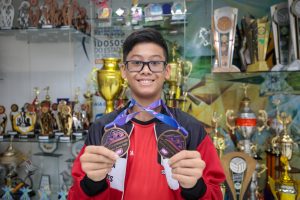 Atleta de Taekwondo do Time PG fatura medalhas no Mundial Escolar