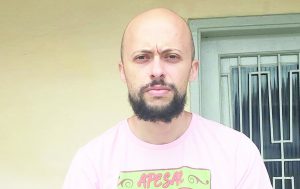Futebol e ficção em 13 contos de Leandro Marçal