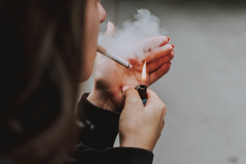 Dia Mundial sem Tabaco: programa em Santos ajuda a parar de fumar