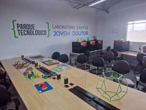 Programa Santos Jovem Doutor ganha nova sala no Parque Tecnológico
