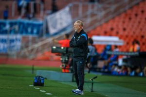 Luto familiar tira o técnico Mano Menezes do jogo do Grêmio contra o São Paulo no MorumBis