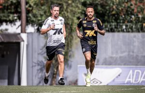 Neymar inicia transição física no Santos e crescem as chances de voltar na Copa do Brasil
