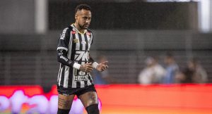 Neymar põe em dúvida renovação com o Santos; veja como o clube pretende convencê-lo