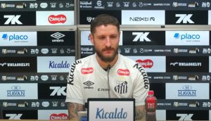 Zé Rafael mostra confiança para estrear pelo Santos