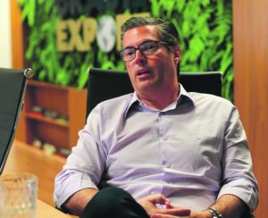 Família Mendes avalia projeto de novo hospital particular em Santos