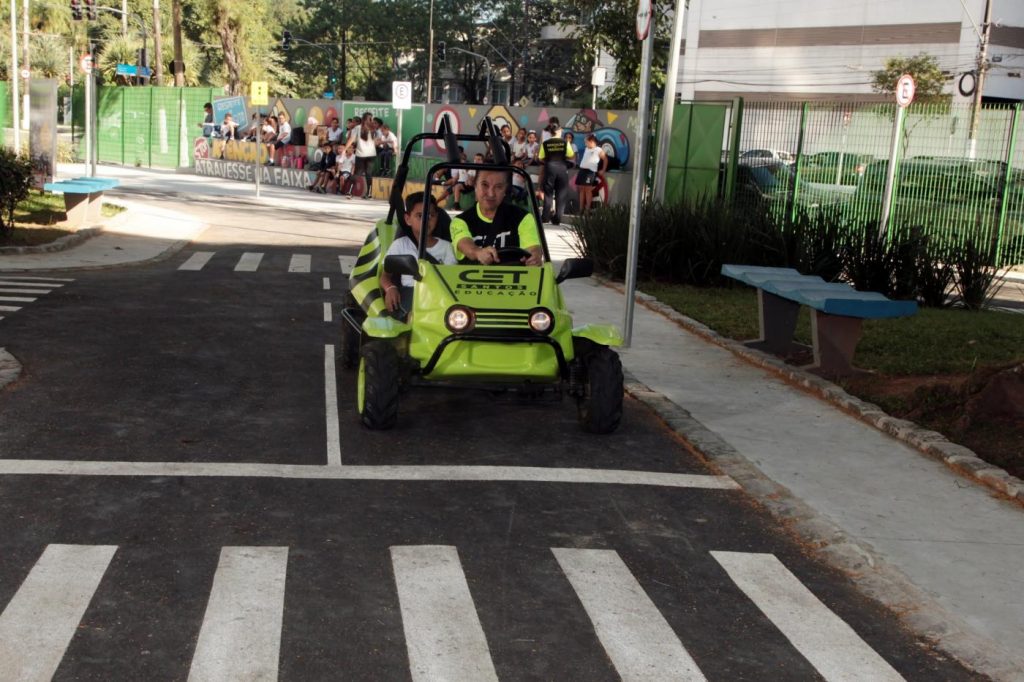 Maio Amarelo: Minicidade de Santos tem programação especial