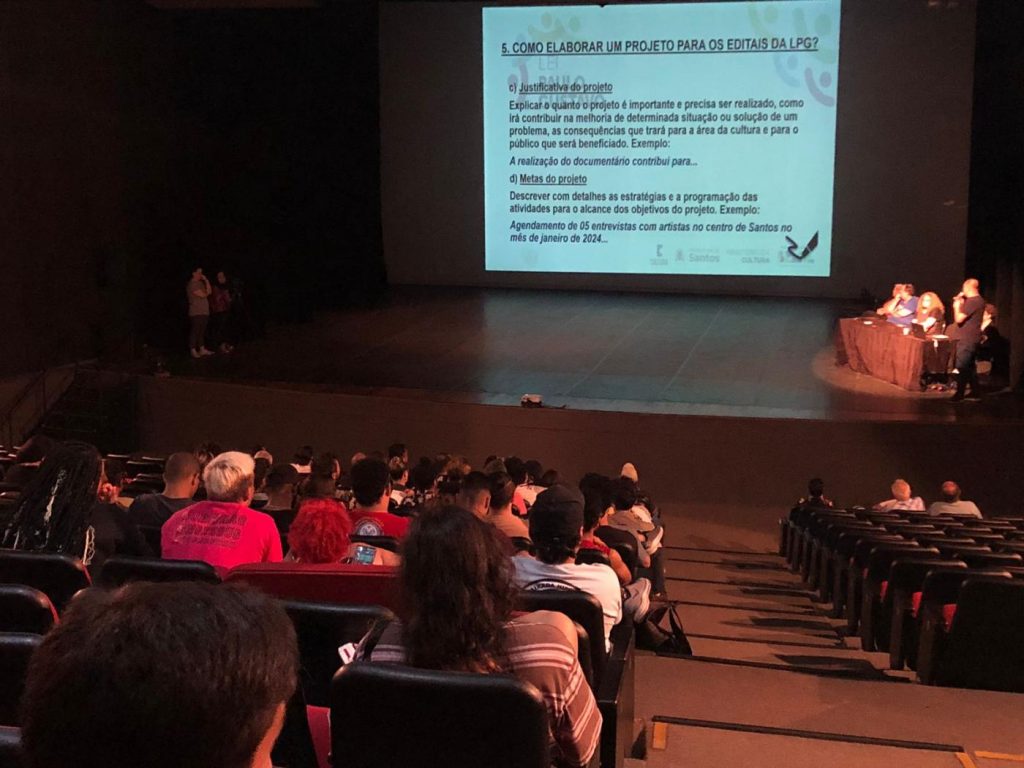 Oficinas em Santos orientam sobre edital de projetos culturais