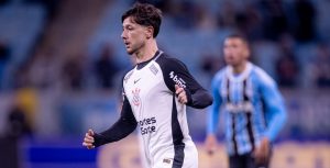 Corinthians e Grêmio empatam pelo Brasileirão em noite de protagonismo de pratas da casa