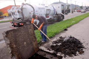 Guarujá lança canal que permite pedidos de zeladoria