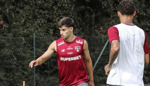 Bobadilla, do São Paulo, é multado pela Conmebol por caso de xenofobia em jogo da Libertadores