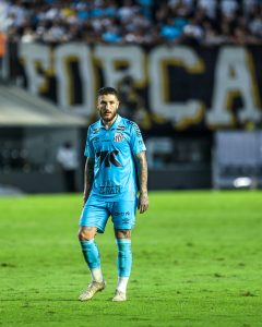Com ótimos números, Zé Rafael se torna quase unanimidade pelos torcedores do Santos