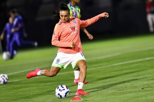 De volta à seleção brasileira, Marta diz que Copa no Brasil ‘representa um sonho’