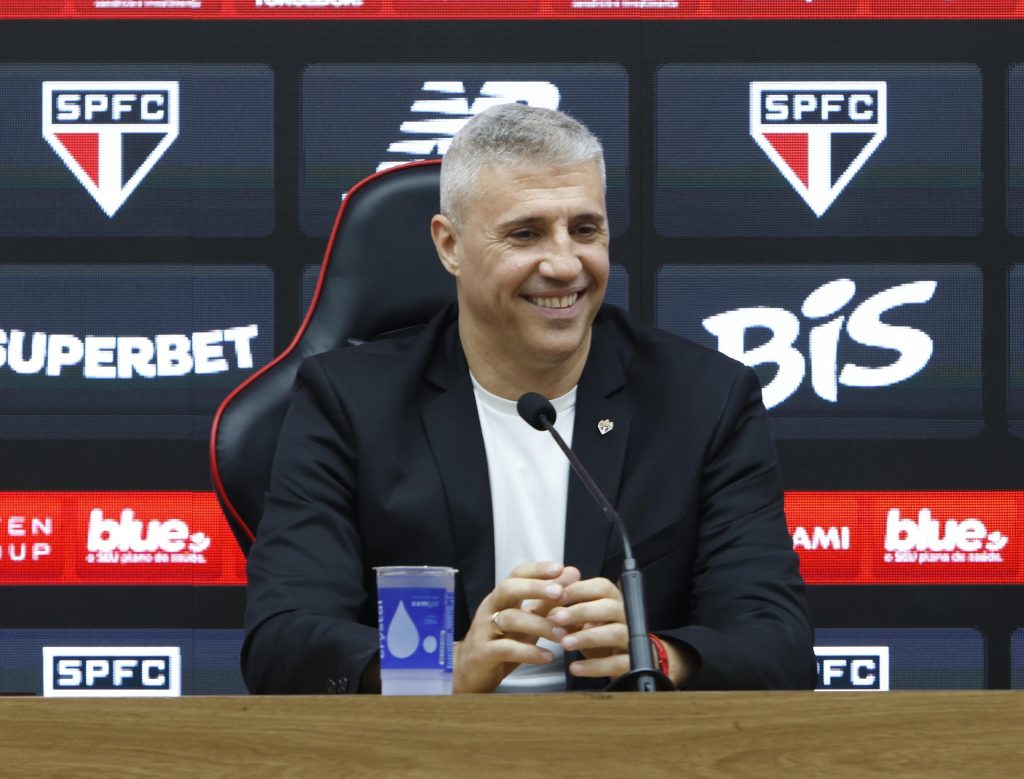 Apresentado no São Paulo, Crespo elogia Zubeldía