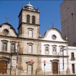 Igreja tradicional em Santos fecha para obras de segurança