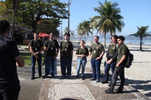 Jovens do programa Guardião Cidadão já atuam nas ruas de Santos