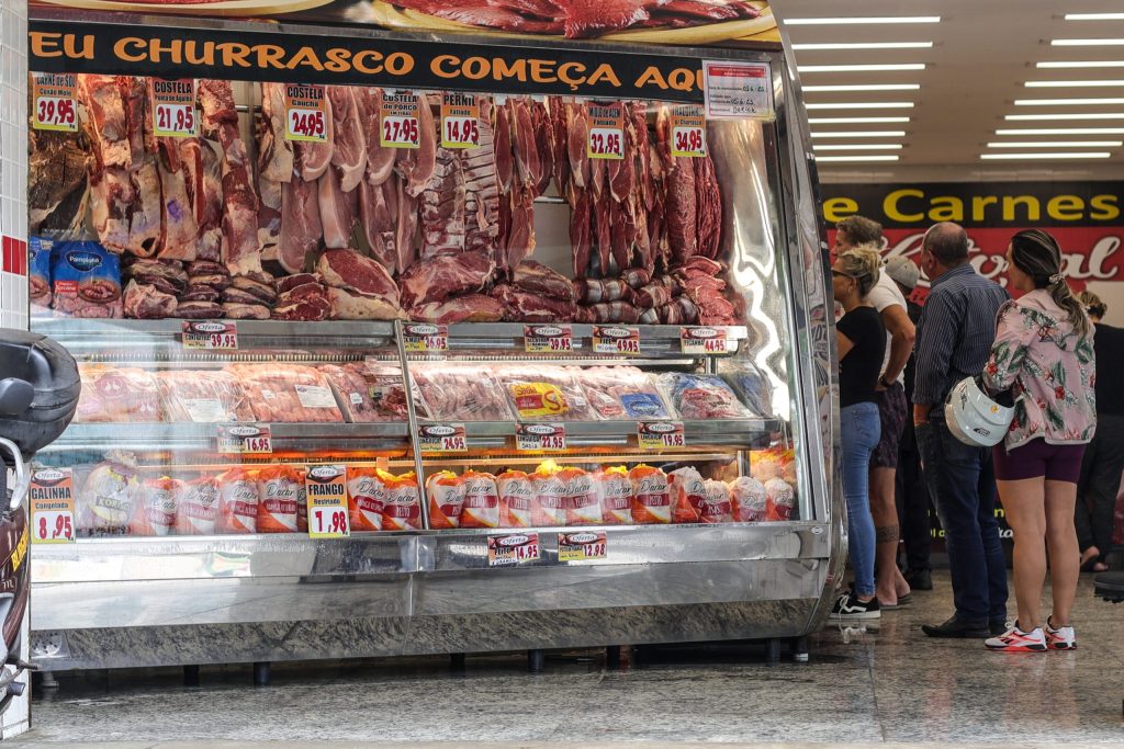 Preços das carnes caem: filé mignon tem redução de 8,25%