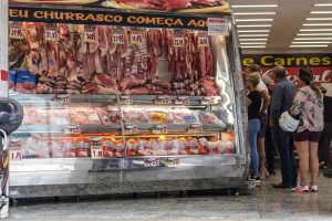 Preços das carnes caem: filé mignon tem redução de 8,25%