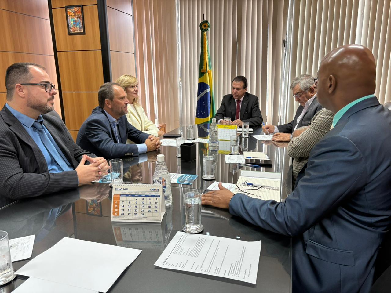 Prefeita eleita de Mongaguá faz via sacra em Brasília | Jornal da Orla