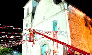 Último fim de semana da Festa do Divino em Itanhaém