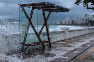 Semana terá mar agitado e Estado de Atenção se mantém para toda a Baixada