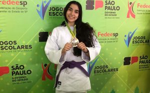 Judoca da PG é campeã dos Jogos Escolares do Estado de São Paulo