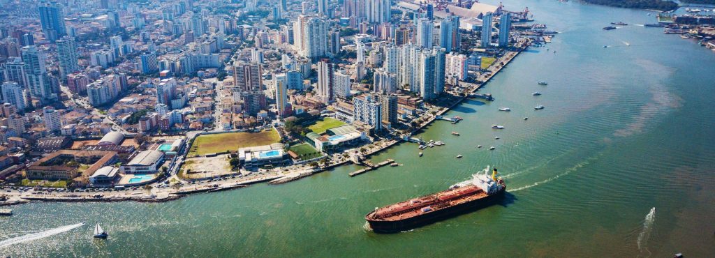 Porto de Santos tem recorde de cargas em maio