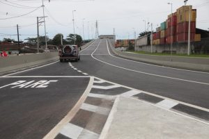 Motociclista morre atropelado por caminhão na Zona Noroeste