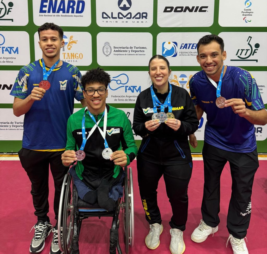Mesatenistas paralímpicos de Santos faturam sete medalhas na Argentina