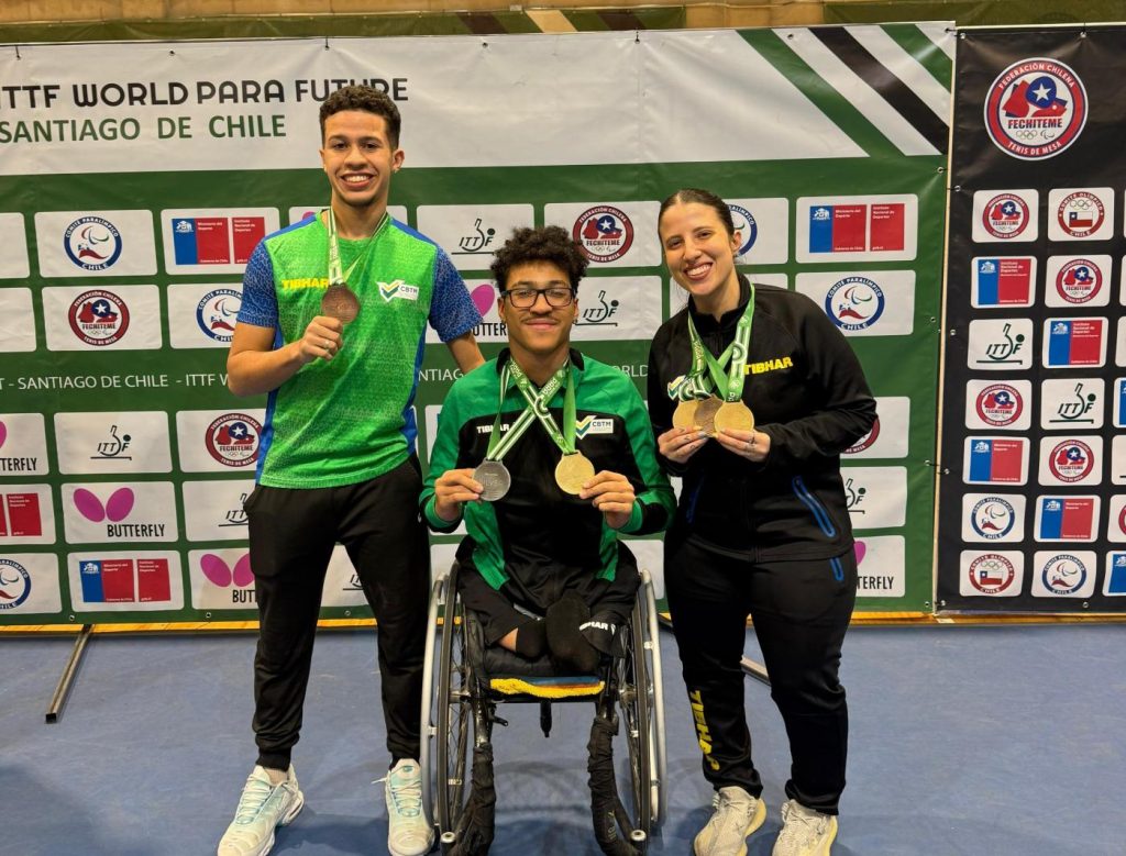 Mesatenistas de Santos garantem medalhas em Santiago, no Chile