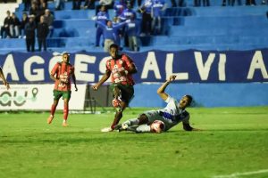 Fora de casa, Portuguesa Santista empata em 1 a 1 contra o Taubaté pela Copa Paulista
