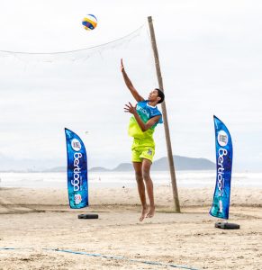 Torneio de Vôlei de Praia agita as areias de Bertioga
