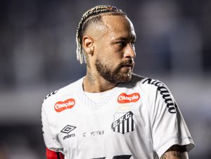 Neymar desperta interesse do Olympique de Marselha, segundo jornal francês