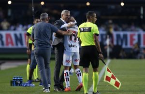 São Paulo vence a terceira partida seguida no Brasileirão