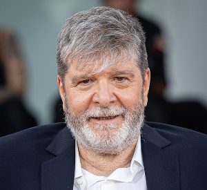 Escritor Marcelo Rubens Paiva sofre acidente durante viagem a Portugal